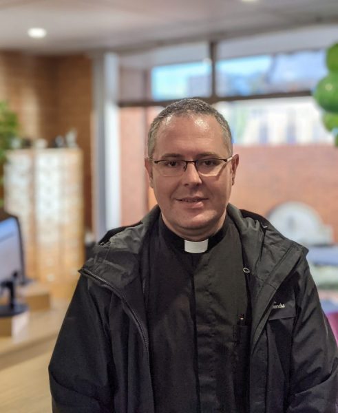 Rev Damian Jellett